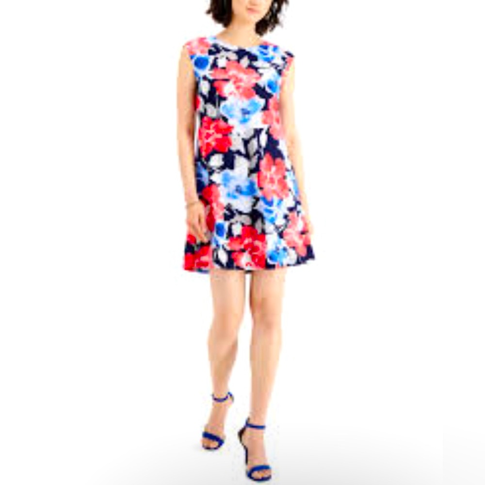 NWT women size 12 Nine West floral dress